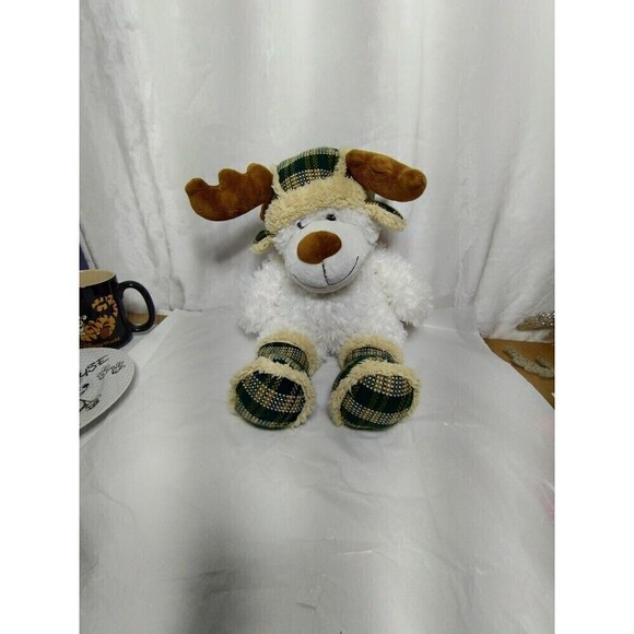 Dan Dee Collectors Choice 17inch Cuddly 2012 White Moose Plush - Picture 11 of 12